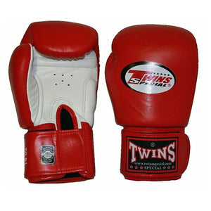 Twins boxing gloves red